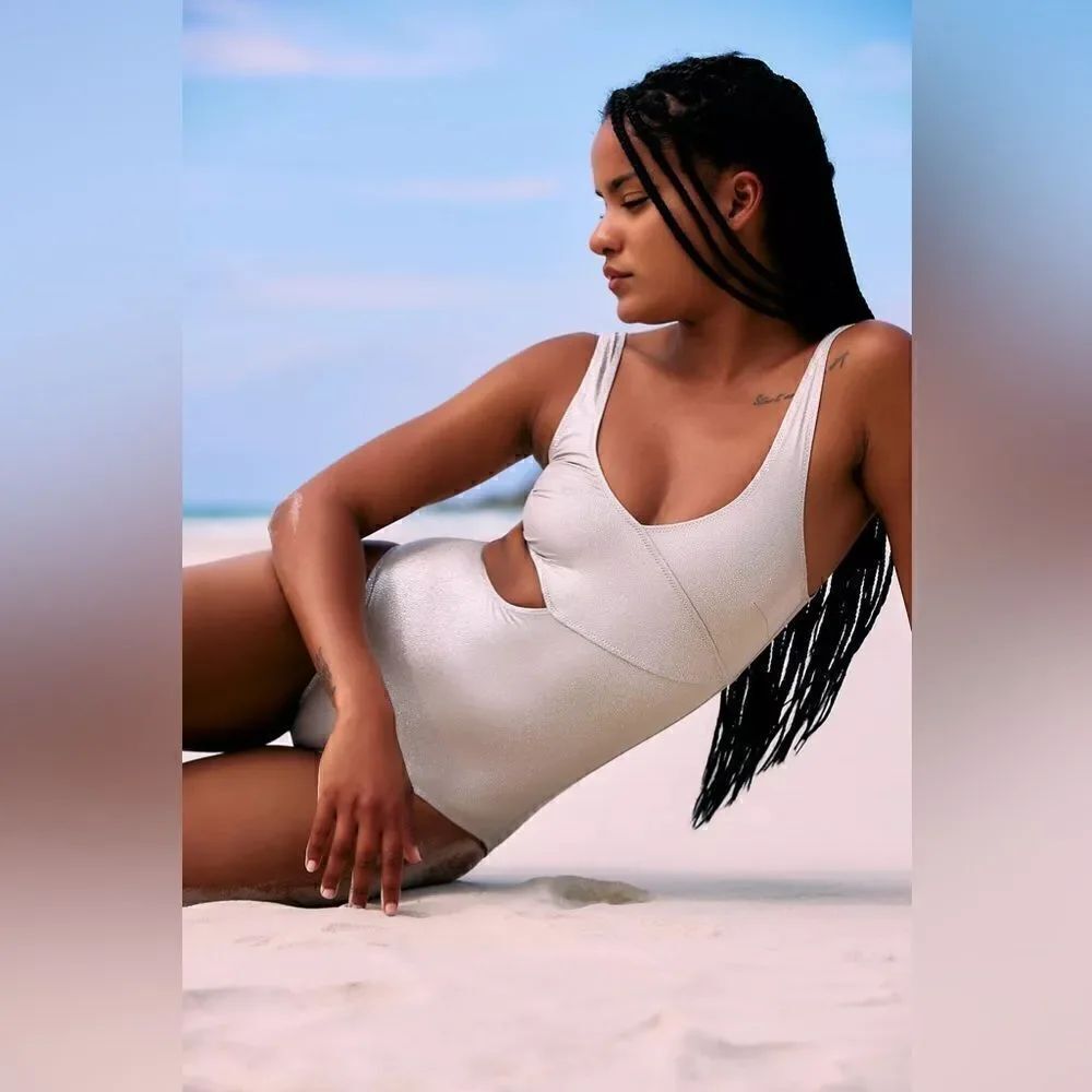 NWT Solid & Striped Reese Cutout Metallic Foiled Pebble One Piece Swimsuit